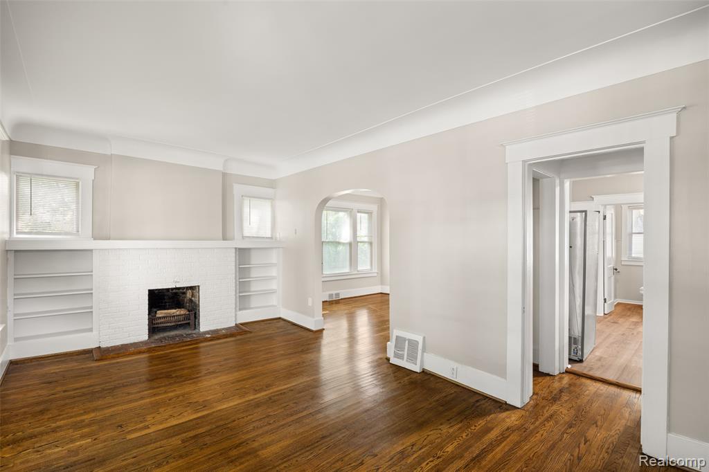 556 E Troy Street, Ferndale, MI 48220 — Photo 4