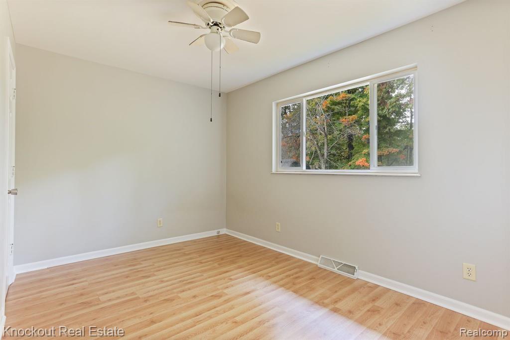 4938 WORTH Street, Millington, MI 48746 — Photo 19