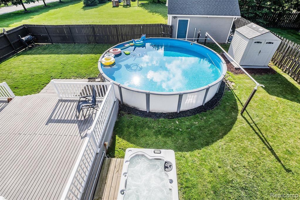 6084 Chatham Court, Grand Blanc, MI 48439 — Photo 3