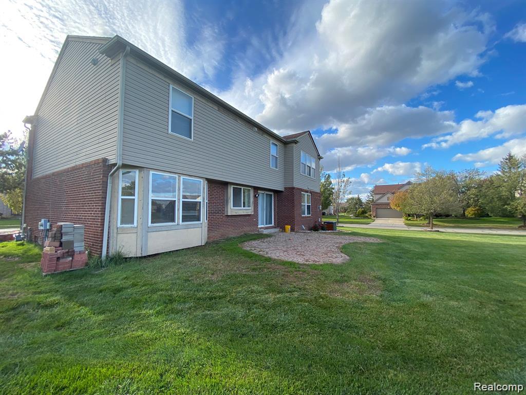 4762 Sherwood Circle, Canton, MI 48188 — Photo 2