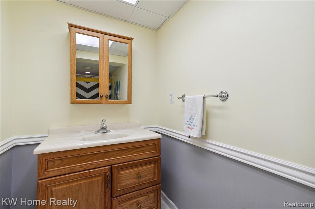 5746 CARY Drive, Ypsilanti, MI 48197 — Photo 43