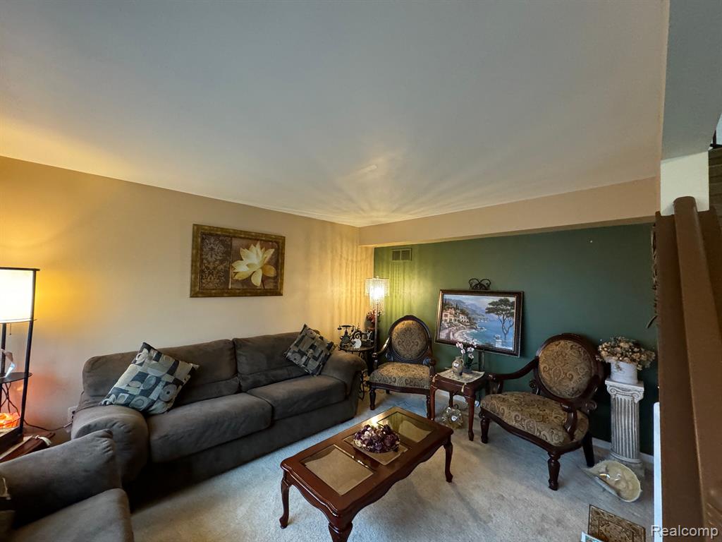 3899 CENTURY Court, Ypsilanti, MI 48197 — Photo 5