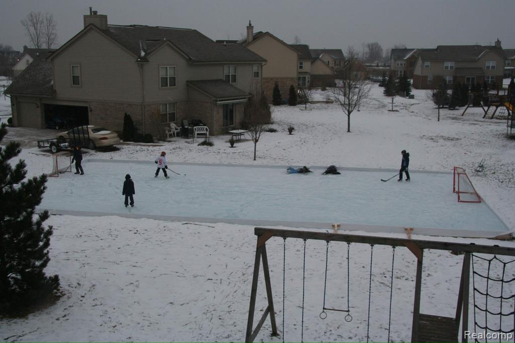 46551 SCOTIA, Canton, MI 48187 — Photo 6