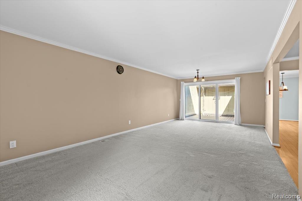 1737 S Hill Blvd Boulevard E, Bloomfield Hills, MI 48304 — Photo 9