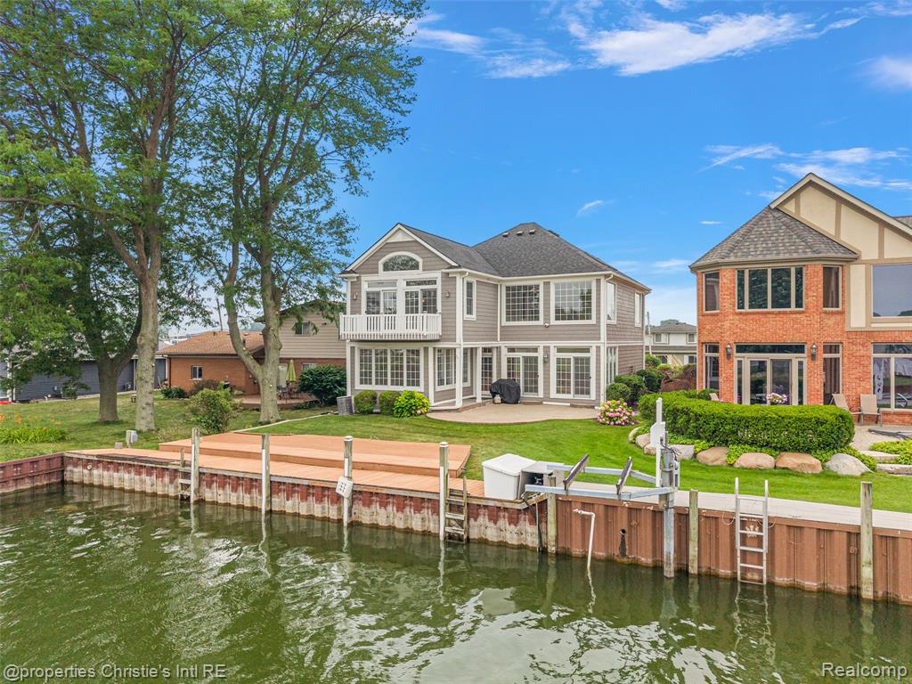 31975 Riverdale Street, Harrison Township, MI