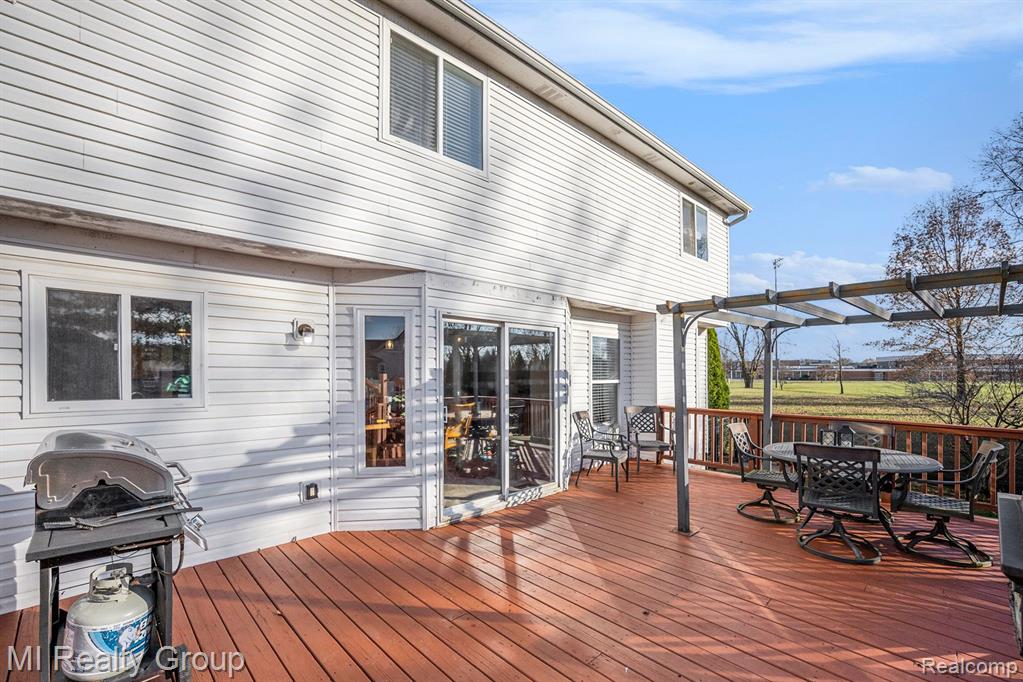 53147 Ashley Drive, New Baltimore, MI 48047 — Photo 35