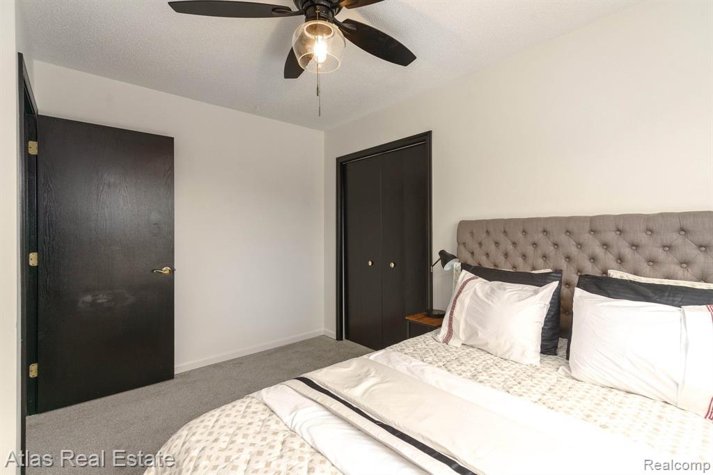 344 WOODLAND Drive, Saline, MI 48176 — Photo 31