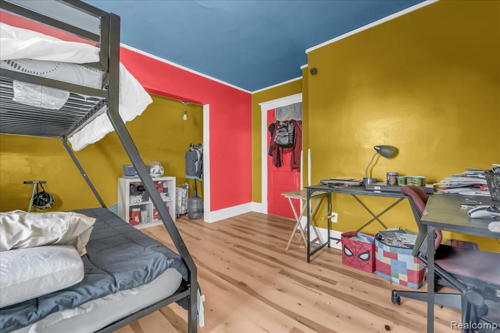9390 Emmons, Detroit, MI 48214 — Photo 20