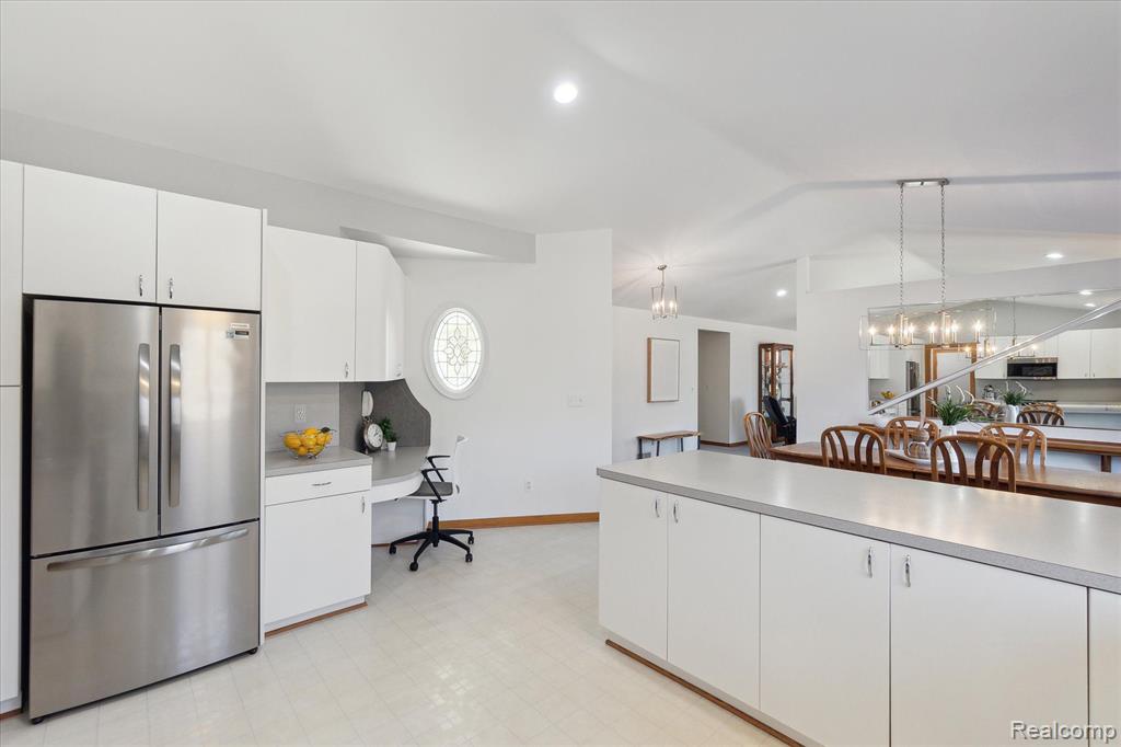 5074 CLARKSTON Road, Clarkston, MI 48348 — Photo 16