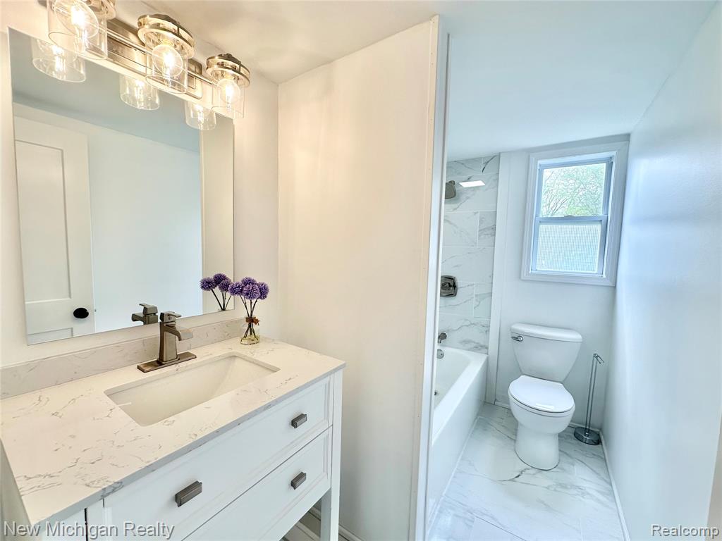 5186 W Wilson Road, Clio, MI 48420 — Photo 30