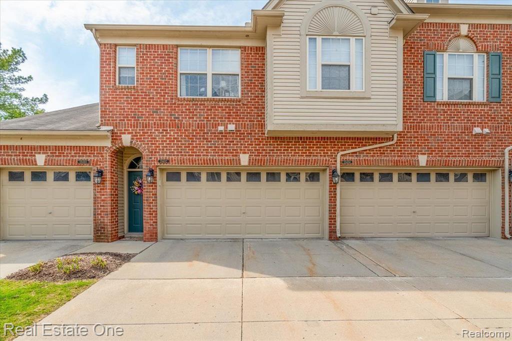 39492 ROCKCREST Lane, Northville, MI 48168 — Photo 36