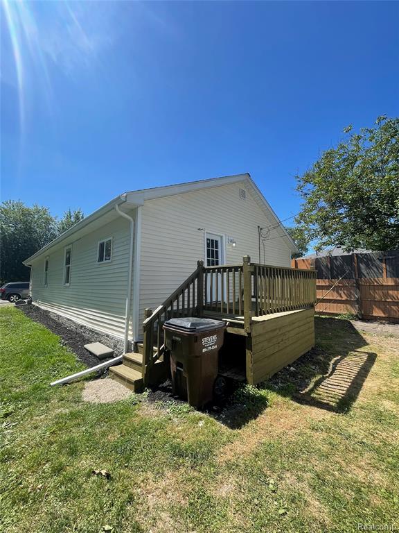 5685 Venice Road, Newport, MI 48166 — Photo 3