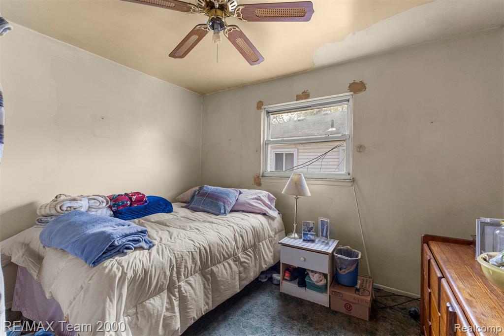 5622 Campbell Street, Dearborn Heights, MI 48125 — Photo 18