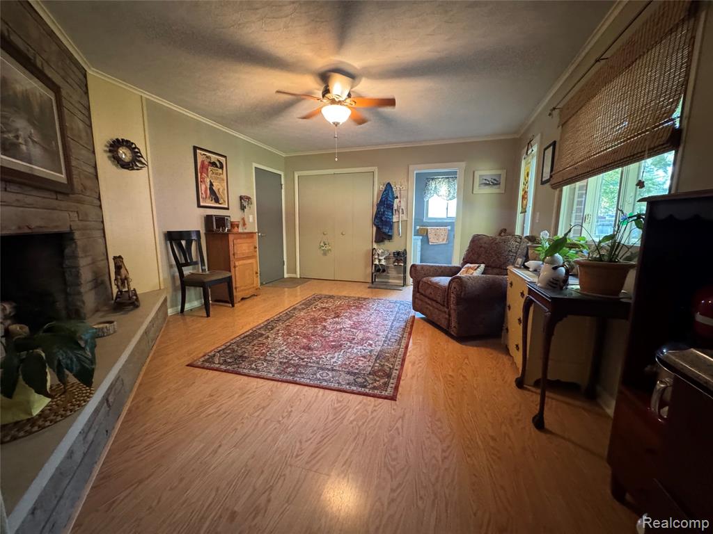 7665 Apache Trail Road, Temperance, MI 48182 — Photo 26