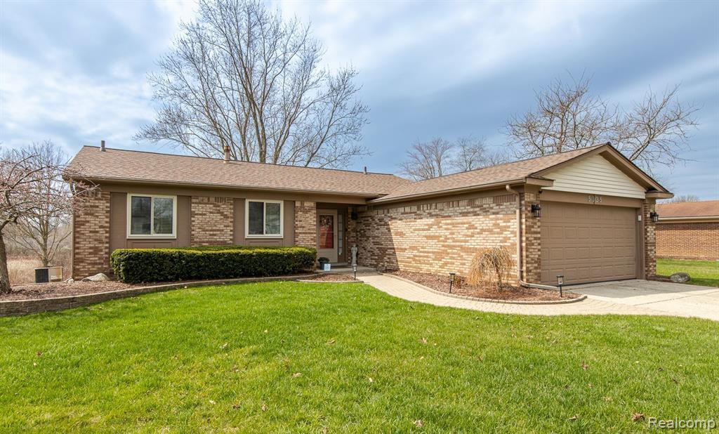 5335 Timber Ridge Trail, Clarkston, MI — Photo 3