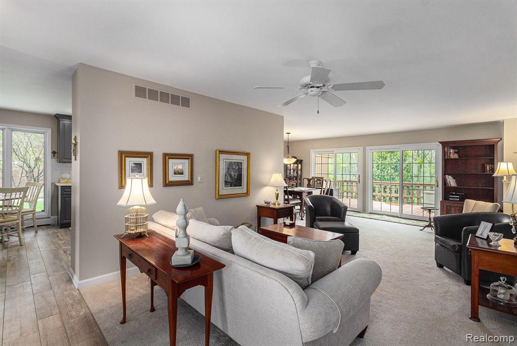 625 APPLEGATE Lane, Grand Blanc, MI 48439 — Photo 4
