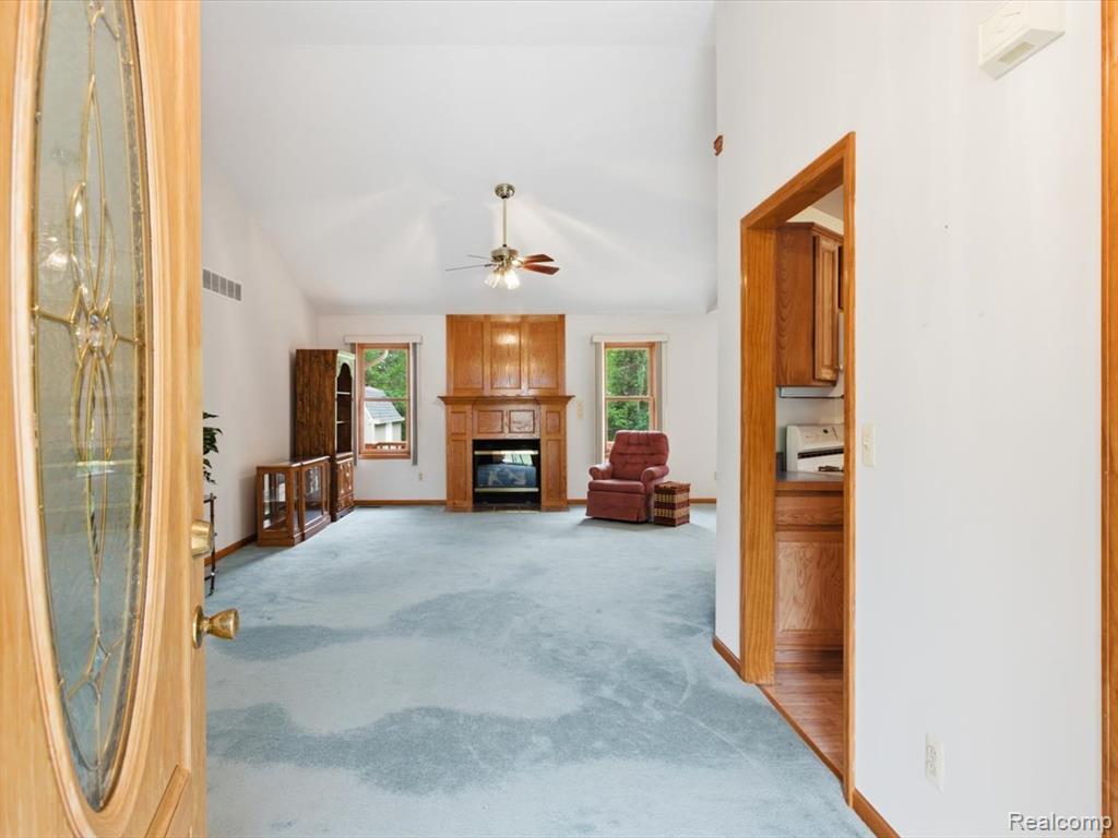 4305 Juniper Lane, Port Huron, MI 48060 — Photo 3
