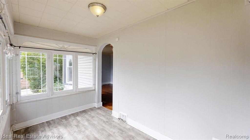535 E Saratoga Street, Fenton, MI 48220 — Photo 19