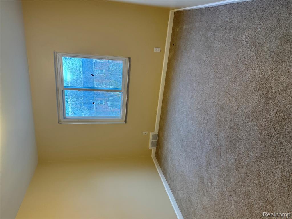 734 Harcourt Road, Grosse Pointe Park, MI 48230 — Photo 23
