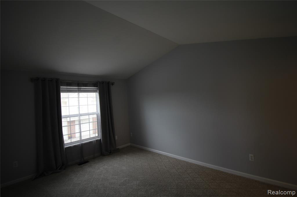 2224 Leighton Drive, Utica, MI 48317 — Photo 20