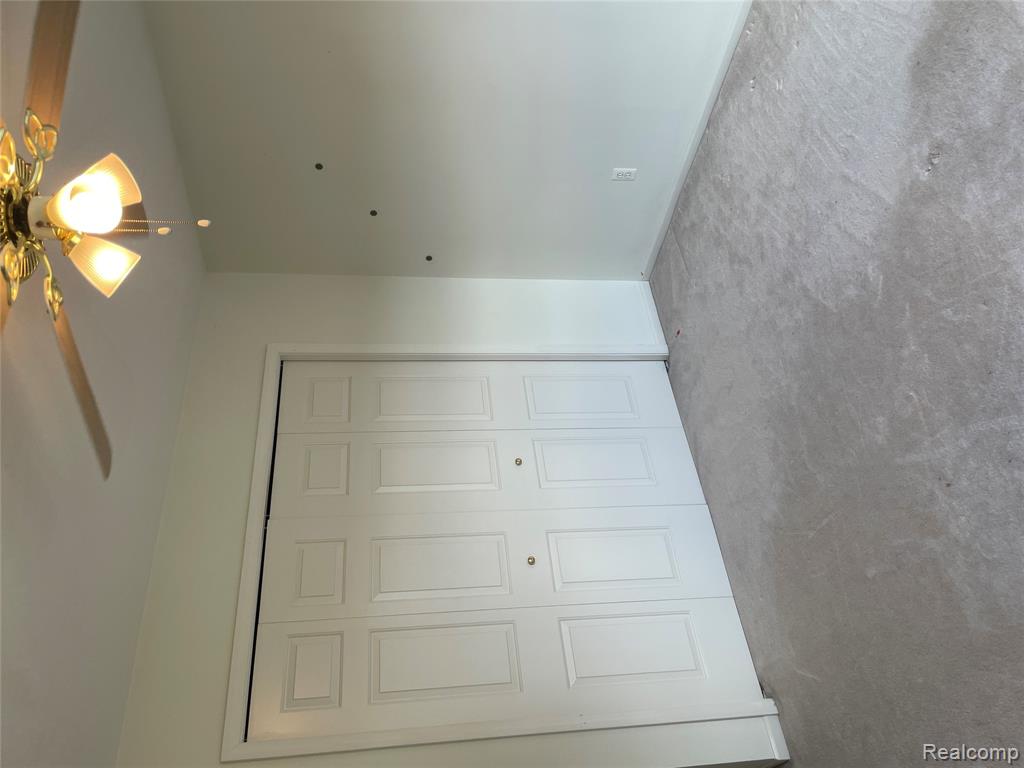 9514 Madison Drive, Van Buren, MI 48111 — Photo 24