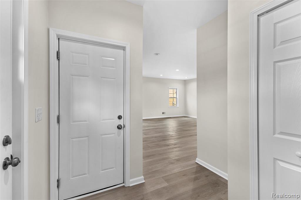 4833 Harding St, Dearborn Heights, MI 48125 — Photo 22