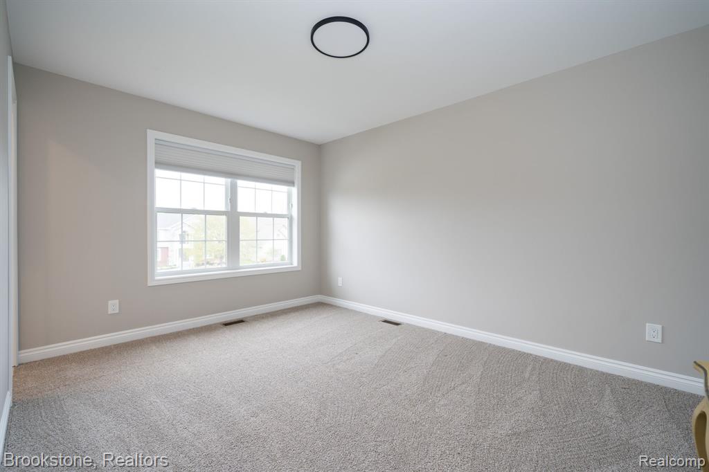 1728 John Paul Court, Oxford, MI 48371 — Photo 35