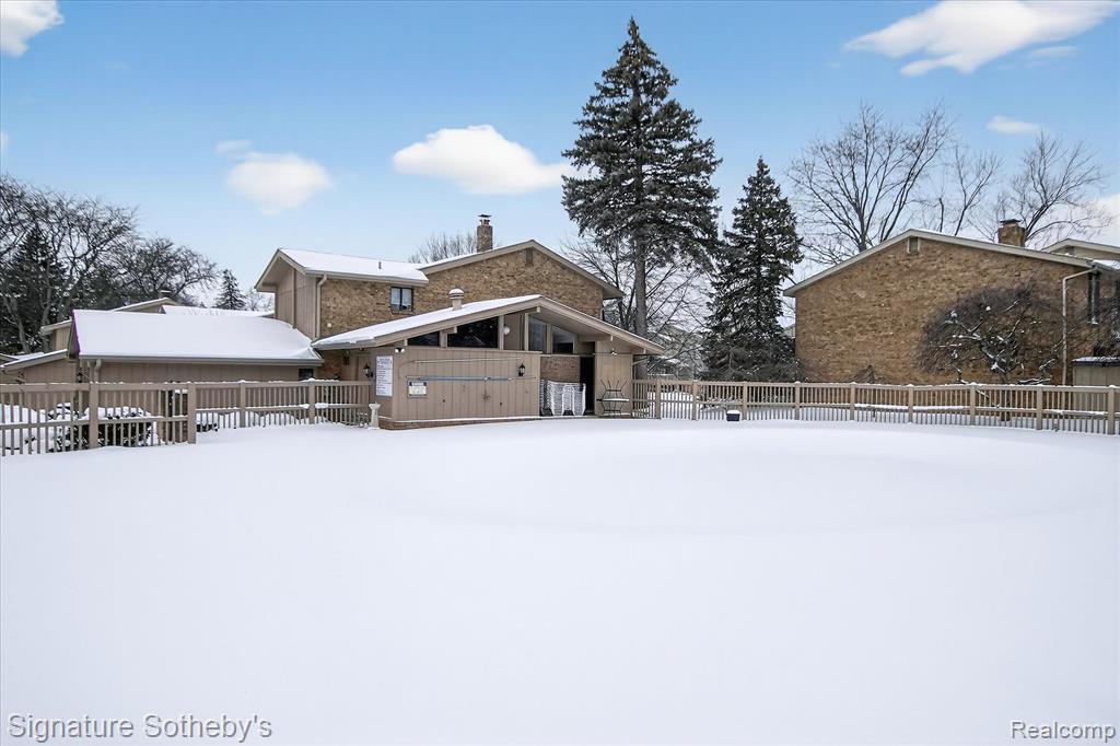 7107 Pebble Park Drive, 163, West Bloomfield, MI — Photo 61
