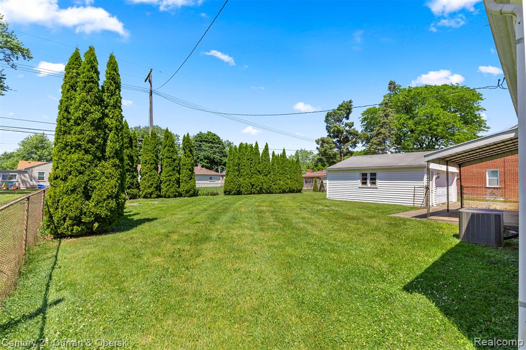 6141 N Gulley Road, Dearborn Heights, MI 48127 — Photo 16