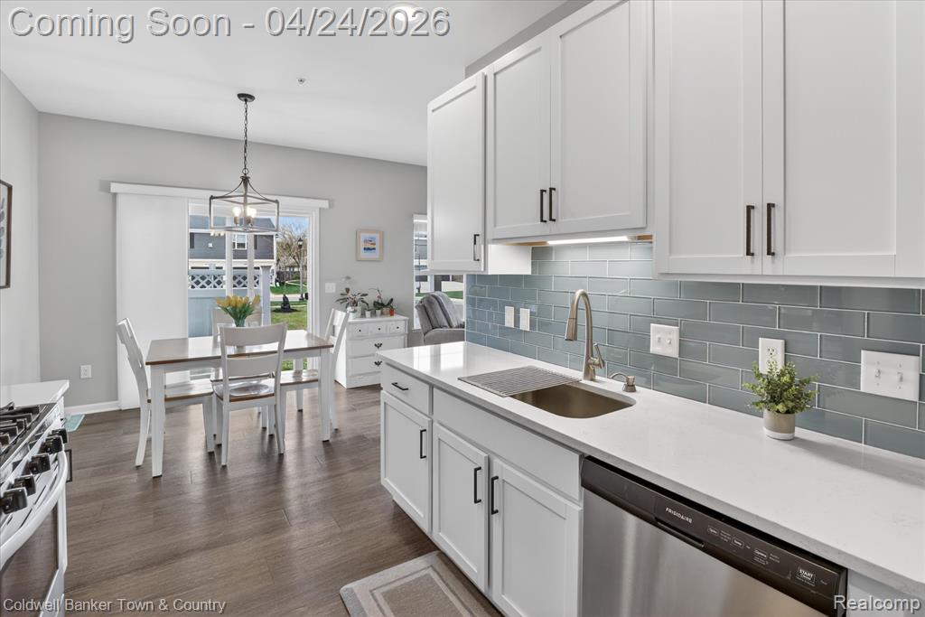 454 Maple Cove Circle, 19, Saline, MI 48176 — Photo 13