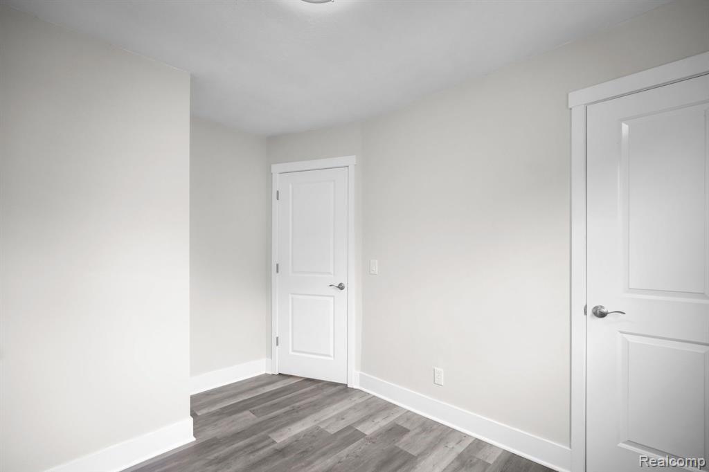 7335 N ELMS Road, Flushing, MI 48433 — Photo 7
