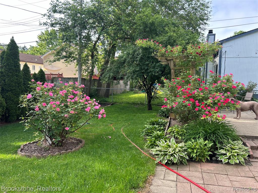 472 Westlawn Street, Ypsilanti, MI 48197 — Photo 35