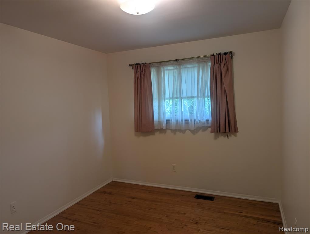 43076 RYEGATE Street, Canton, MI 48187 — Photo 5