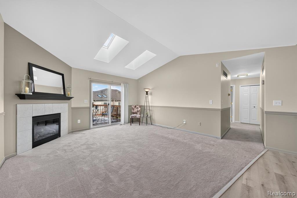 2011 Murray Street, Grand Blanc, MI 48439 — Photo 8