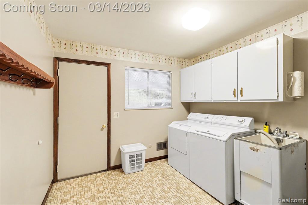 1380 Kent Road, Ortonville, MI 48462 — Photo 18