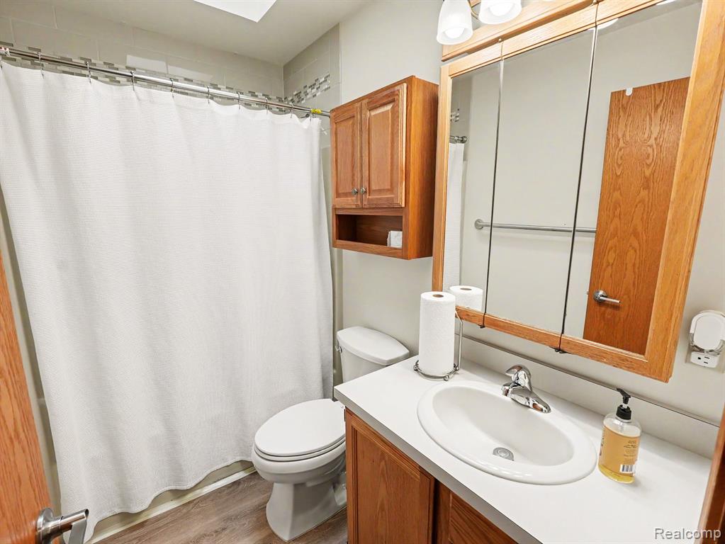 415 Bennington Court, Saline, MI 48176 — Photo 18