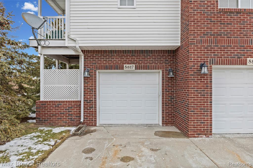 5817 Twin Oaks Drive, Sterling Heights, MI 48314 — Photo 4