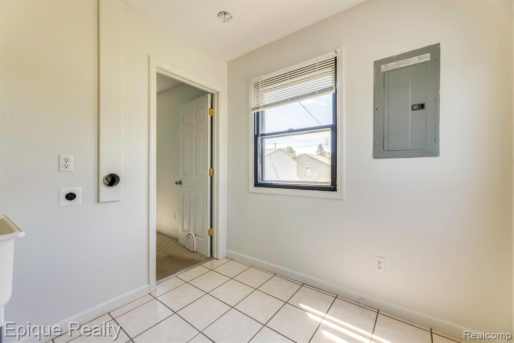 7520 Sunset Boulevard, Lexington, MI 48450 — Photo 19