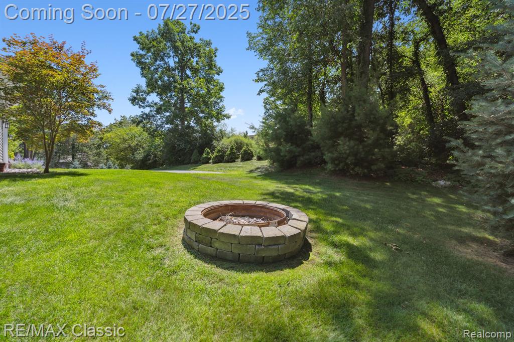 5133 Canyon Oaks Drive, Brighton, MI 48114 — Photo 38