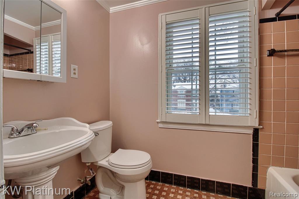 6150 Bluehill Street, Detroit, MI 48224 — Photo 25