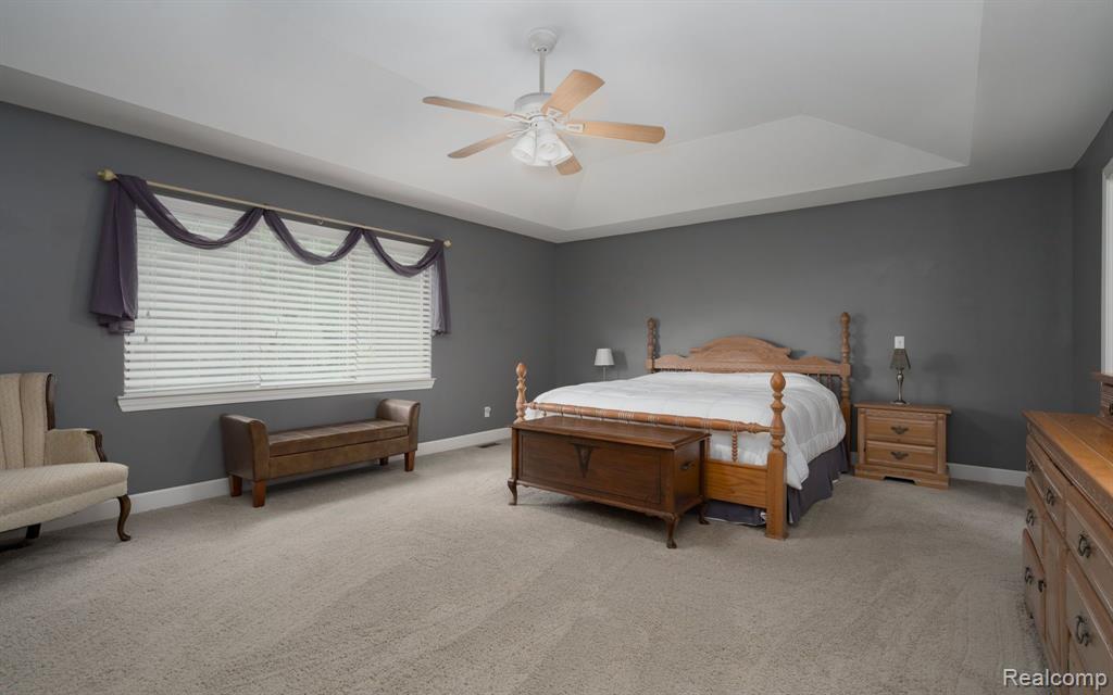 5657 GOLF POINTE Drive, Clarkston, MI 48348 — Photo 21