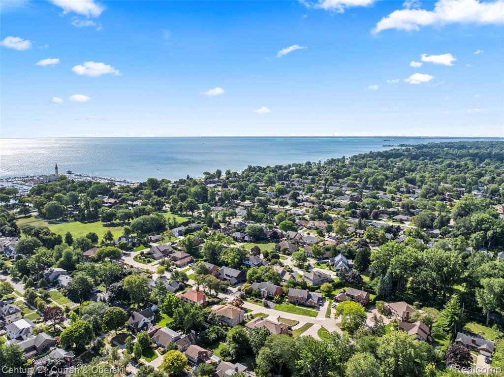505 Hollywood Avenue, Grosse Pointe Woods, MI 48236 — Photo 39