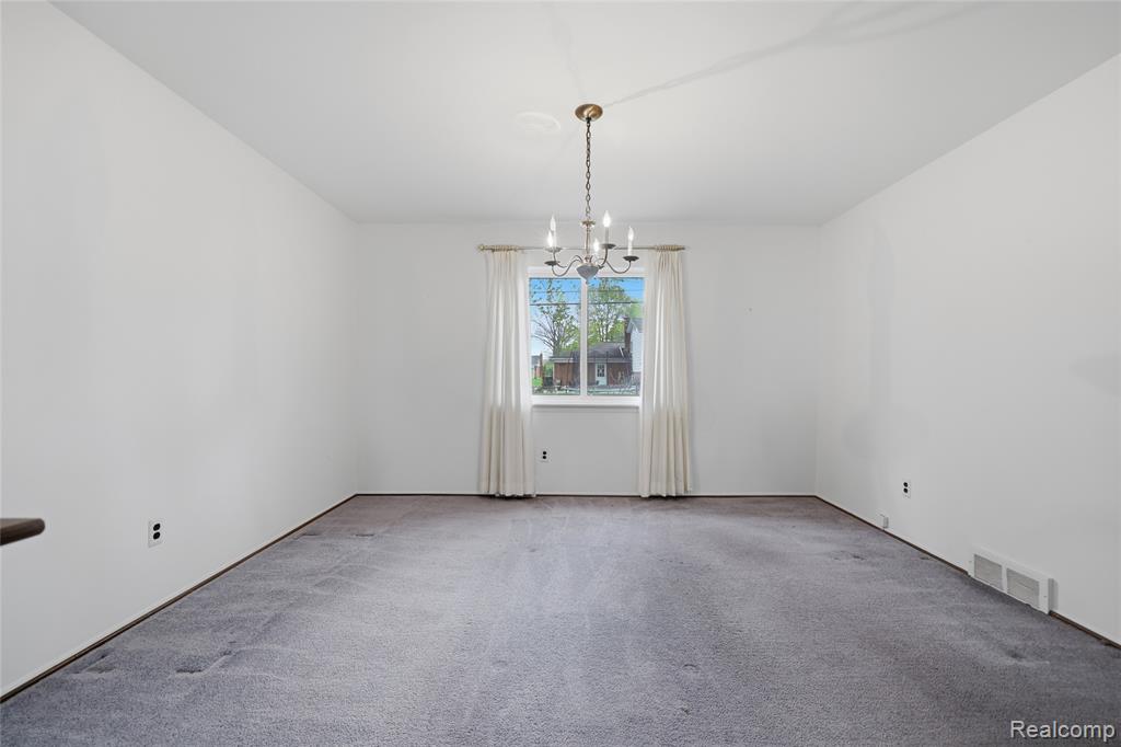 2229 Hillcrescent Drive, Troy, MI 48085 — Photo 10