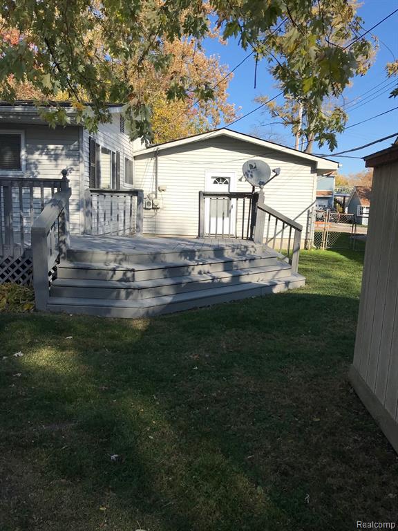 50763 Lenox Street, New Baltimore, MI 48047 — Photo 10