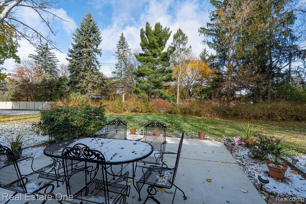 61 Nesbit Lane, Rochester Hills, MI 48309 — Photo 26