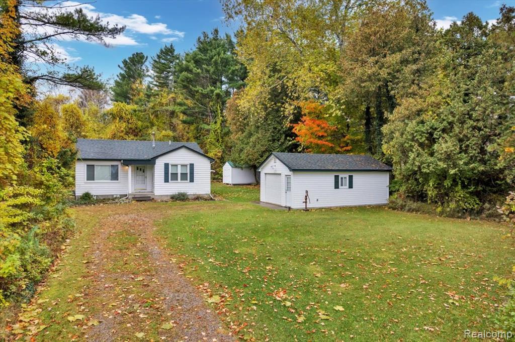 5036 Lakeshore Road, Lexington, MI 48450 — Photo 3