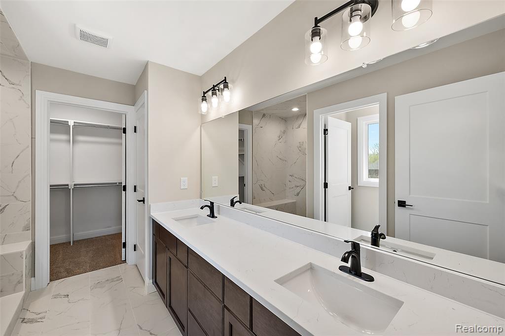 18790 Via Firenze, Macomb, MI 48044 — Photo 32