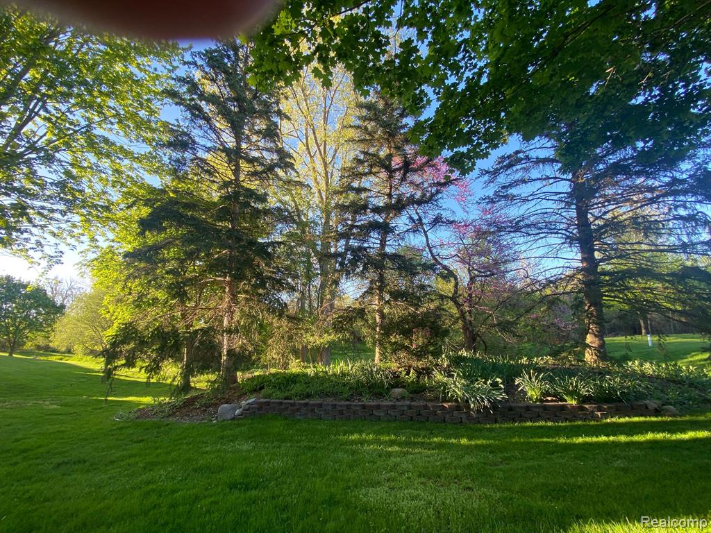 675 Applegate Lane, 4, Grand Blanc, MI 48439 — Photo 30