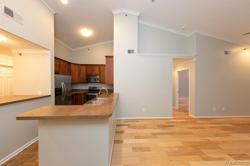 6600 TRILLIUM VILLAGE Lane, 23, Clarkston, MI — Photo 20