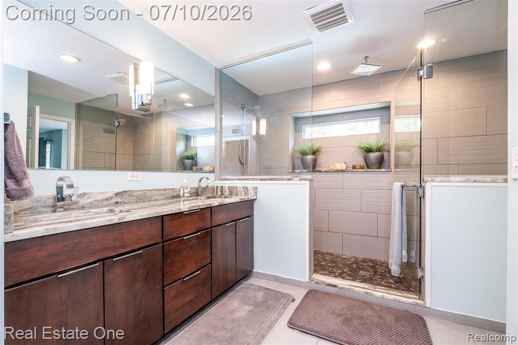 4488 Philip, Commerce Twp, MI 48382 — Photo 36